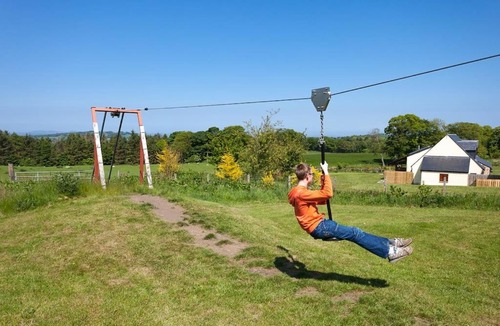 Linlithgow Apartment | Beech Cottage at Williamscraig Holiday Cottages
