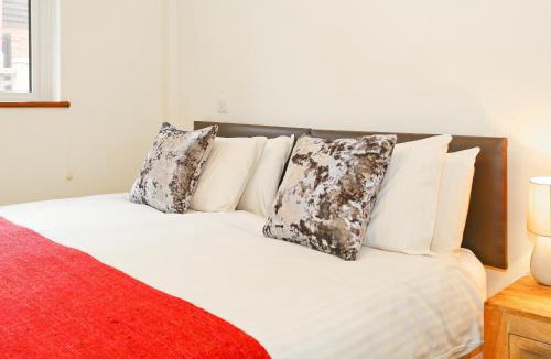 Piltdown House | Beech Cottage