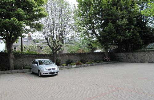 Central Aberdeen House | Beeches Aberdeen