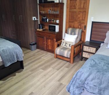Bloemfontein House | Beehive at Olds