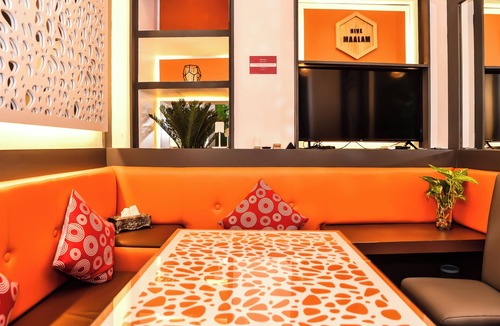 Male Hotel | Beehive Central