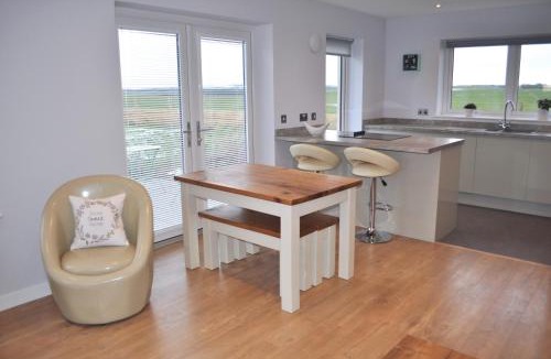 Ellon House | Beehive Cottage