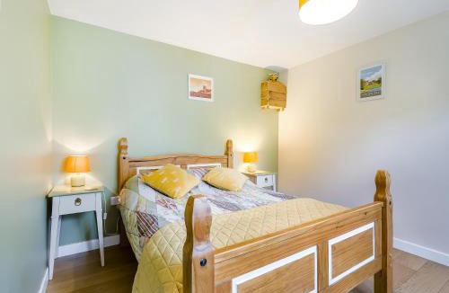 Reepham House | Beekeeper's Cabin