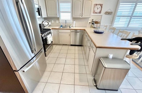 Sea Isle City House | Begin making family "forever memories" in this property in Sea Isle City.