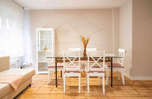 Distrito Llano Apartment | Begoña By Silastur