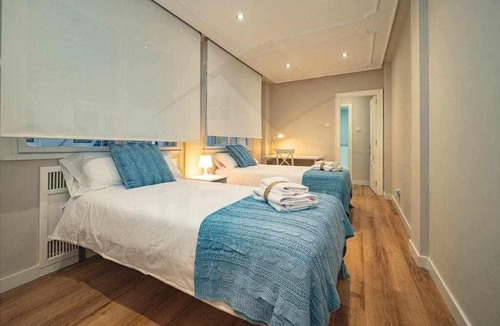 Distrito Llano Apartment | Begoña By Silastur