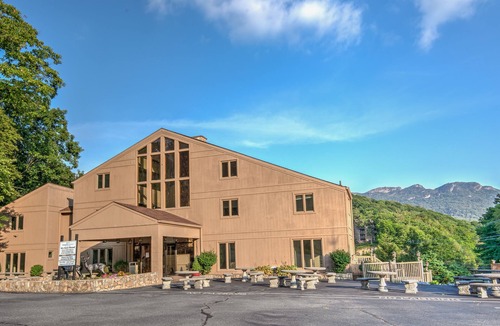 Banner Elk Villa | Beguiling Blue Ridge Village, 1 Bedroom Villa