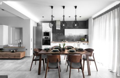 Charilaou Apartment | Behome 37