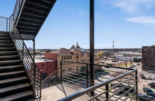 Brazos Condo | Behren's Loft - a downtown experience!