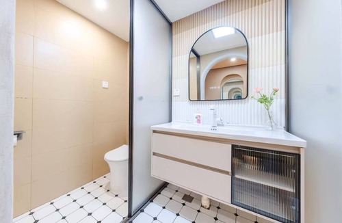 Dongcheng Hotel | Beijing Drum Tower Loft Courtyard Hotel