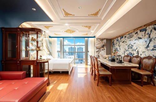 Downtown Beijing Hotel | Beijing High-Rise Panoramic European International Mansion- 65 square meters Luxury Serviced Suites Near Embassy District Forbidden City ,Temple of Heaven and Bar Street ,one-way airport pick-up
