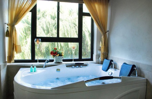 Metula Hotel | Beit Shalom Historical Boutique Hotel