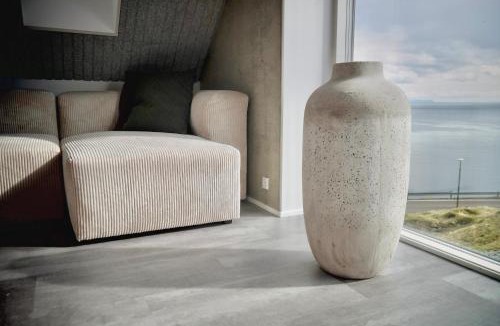 Stykki House | Beitisstova - Mesmerizing Sea & Mountain Views