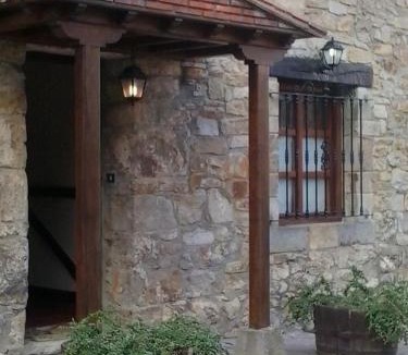 Menaka House | Bekoabadene