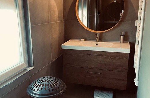 Saint-Just-Saint-Rambert Apartment | Bel Appartement Indépendant Avec Jardin en RdC