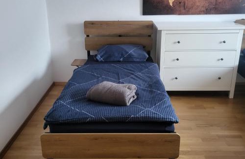 Eggenfelden House | Bel - Self Check-Inn