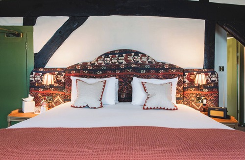 Odiham Hotel | Bel & The Dragon Odiham