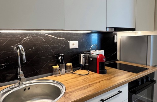Golem Apartment | Belix Seaview Studio