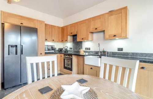 Swanton Novers House | Bell House Stables - Uk41789