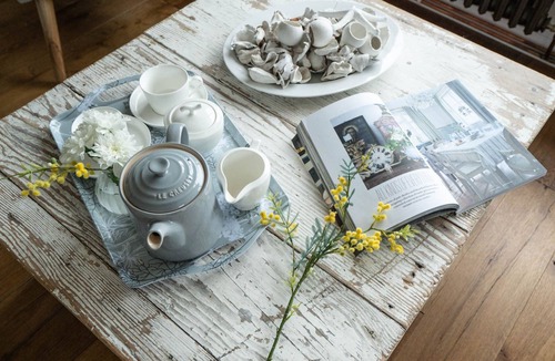 Birdham House | Bell Lodge 'AA Five Star' home close to West/East Wittering beaches sleeps 14