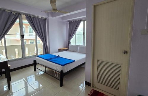 Wat Sam Phraya House | Bella Bella Riverview