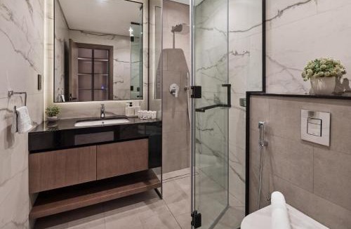 Business Bay Apartment | Bella Elite Homes Elegant Studio Resort-Style Amenities Business Bay