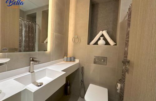 Dubai House | Bella INN - Deluxe Master rooms with Balcony - No Smoking