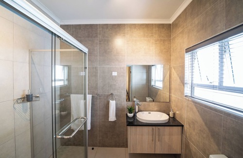 Walvis Bay House | Bella Luna B&B