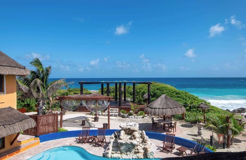 Colonia Meteorologico Villa | Bella Mar: Your Private Oceanfront Escape