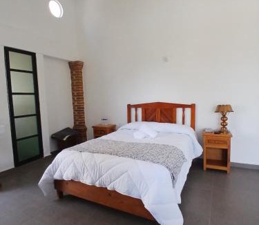 Tres de Mayo Apartment | Bella