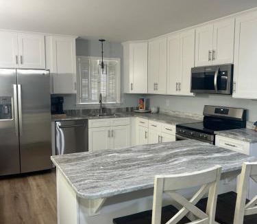 Carthage House | Bella Rose-Beautiful 4 Bedroom home great location