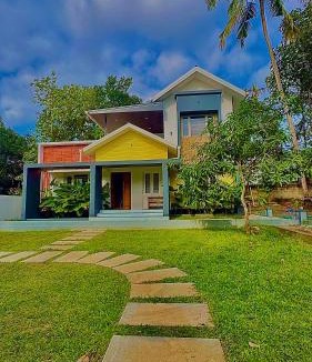 Varkala House | Bella Vista