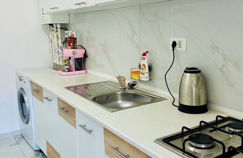 Chiajna Apartment | BellaHome Studio Residence Militari Pet friendli , central location!