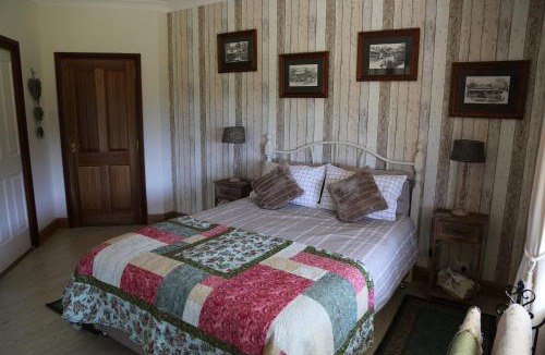 Karaak Flat Bed & Breakfast | BellbirdHill Bed & Breakfast