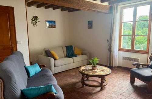 Treigny House | Belle demeure au Vert, Proche de Guédelon