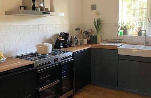 Saint-Pierre-de-Bailleul Villa | Belle Maison de Campagne et sa Maison D'amis