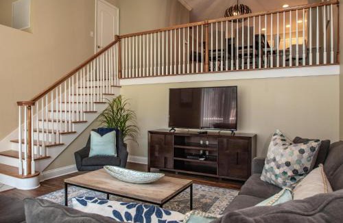 Clearwater Beach Villa | Belle Harbor 74W 3 Story-Townhouse steps to the beach
