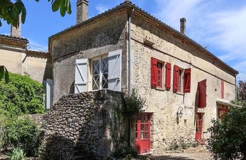 Les Esseintes House | Belle maison avec piscine