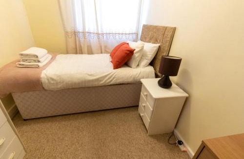 Kidlington Apartment | Bellengers Bee