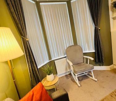 Belfast House | Belles Haven