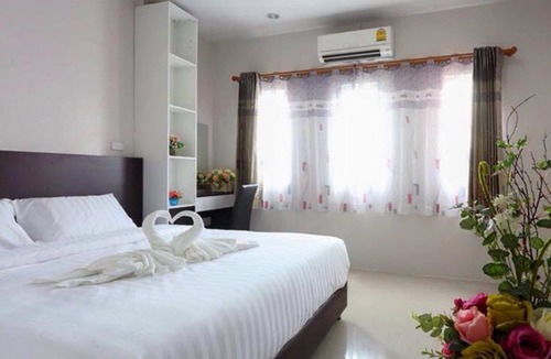 Phetchabun Hotel | Belleville Hotel