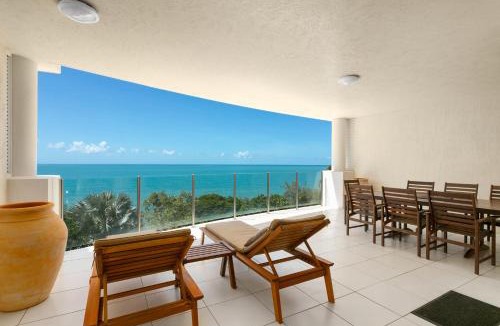 Trinity Beach Apartment | Bellevue At Trinity Beach