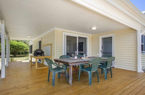 Culburra Beach House | Bellevue - overlooking serene Lake Wollumboola