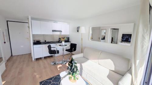 Menton Apartment | BelleVue Palace