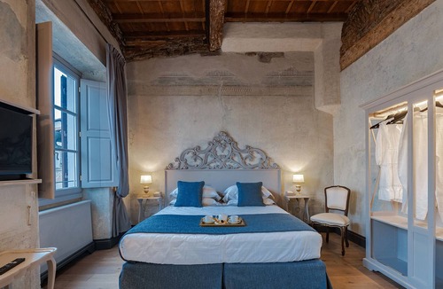 Oltrarno Apartment | BELLOSGUARDO