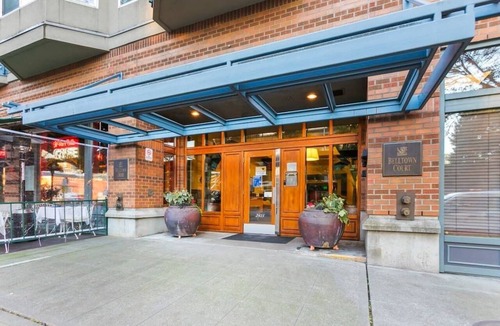 Belltown Condo | Belltown Perch, Explore like a local - 99 Walkscore!