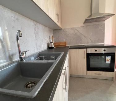 Drama Apartment | Belvedere 1