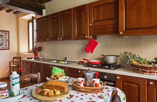Bagni di Tabiano Villa | Belvilla by OYO Angels House
