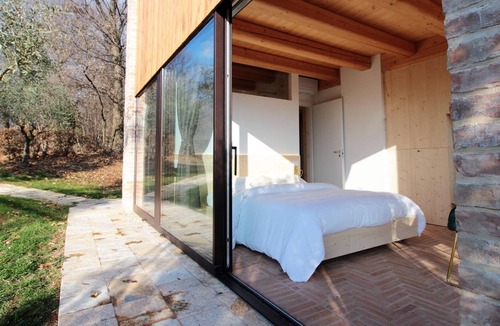 Venegazzu Ski Chalet | Belvilla by OYO Splendid chalet with bubble bath