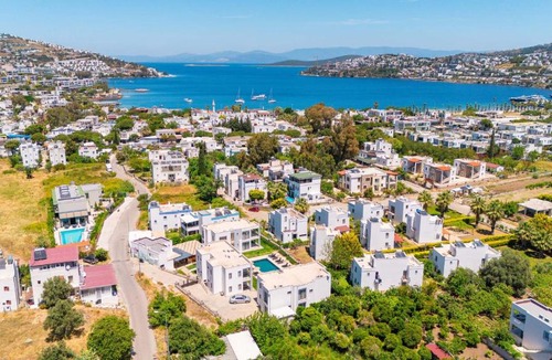 Gundogan Hotel | Ben Houses Family